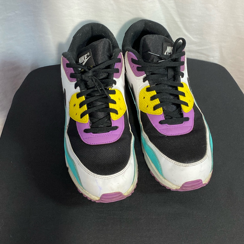 Men’s Nike Air Max 90, Size 13